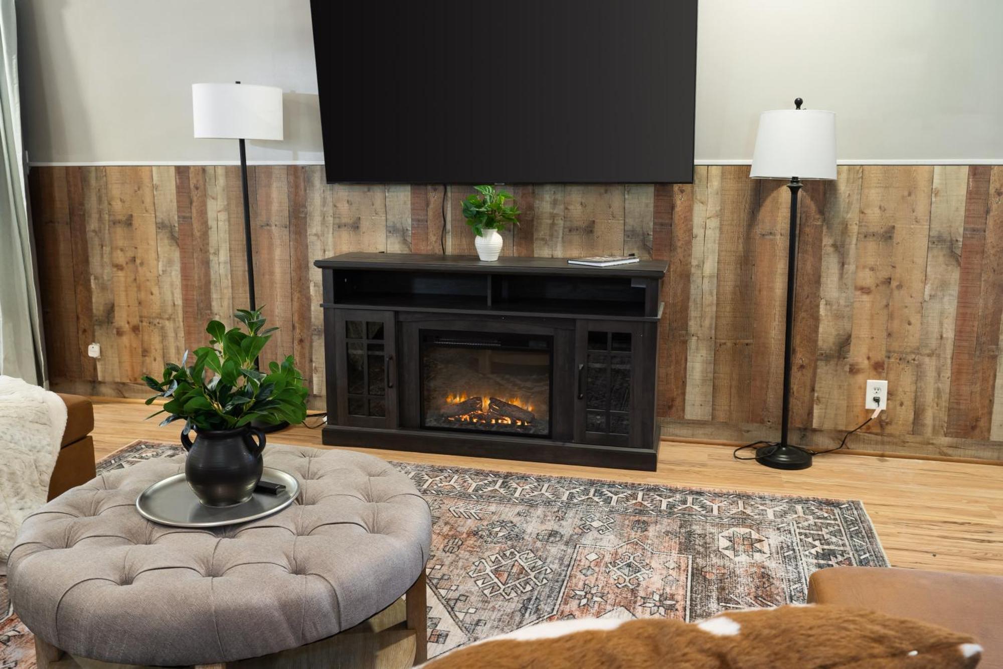 Spacious Cabin Near Hocking Hills And Caves With Hot Tub And Firepit Laurelville Экстерьер фото